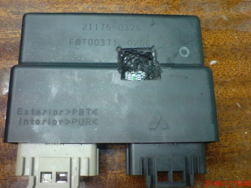 21175-0326 F8TG0371 1314 KAWASAKI NINJA 24C04+EEPROM LOCATION+ADDKEY 4D EEP.rar